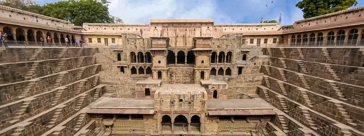 Golden Triangle Tour with Bundi Stepwells