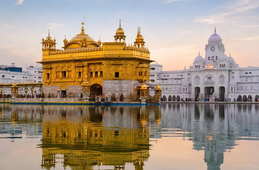 golden-triangle-tour-with-amritsar-golden-temple