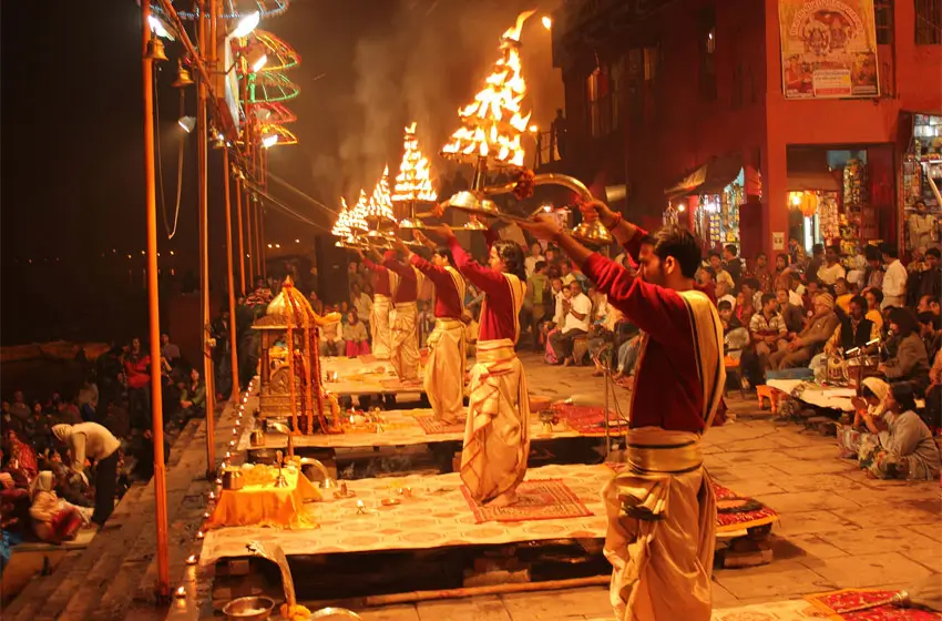7 Days Golden Triangle Tour with Varanasi – Spiritual Journey through North India